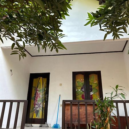 Ina Gili Guesthouse Gili Air Eksteriør bilde