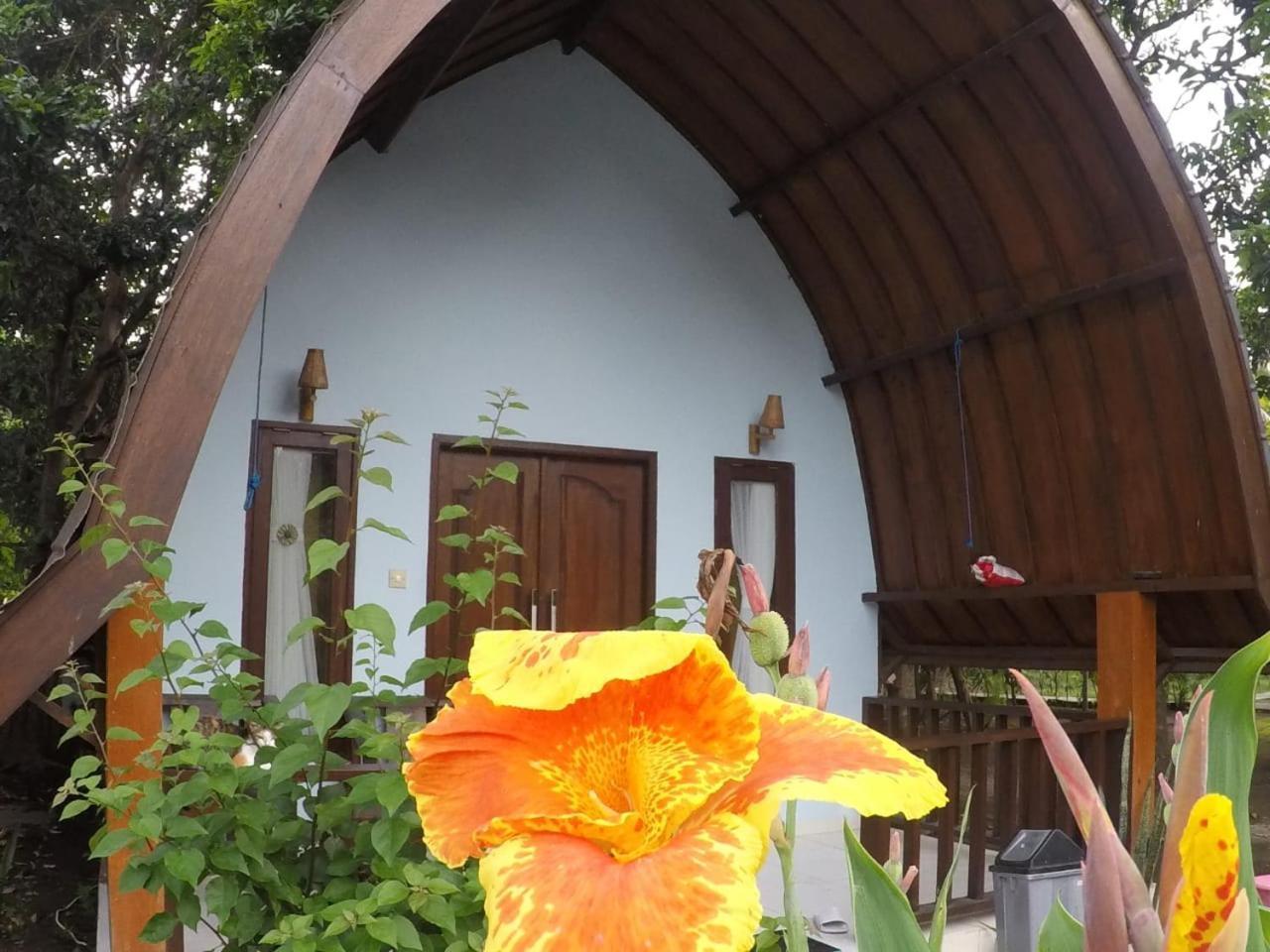 Ina Gili Guesthouse Gili Air Eksteriør bilde